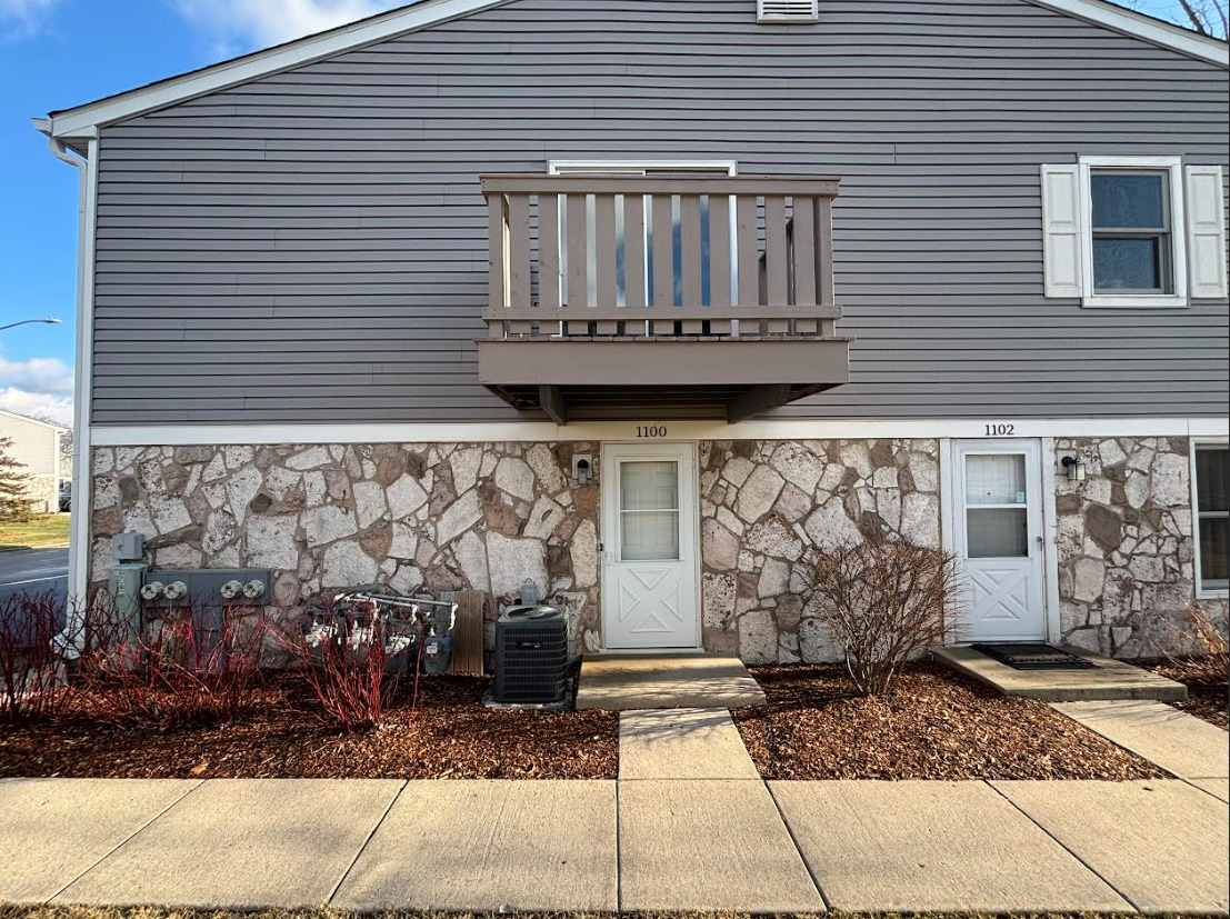 1100 Boston Harbor Unit 1100, Schaumburg IL 60193