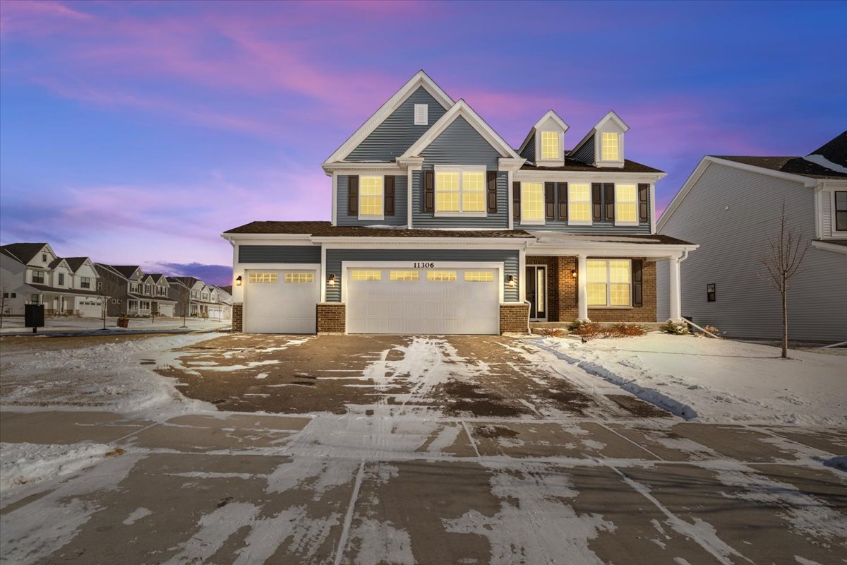 11306 Kinney Way, Huntley IL 60142