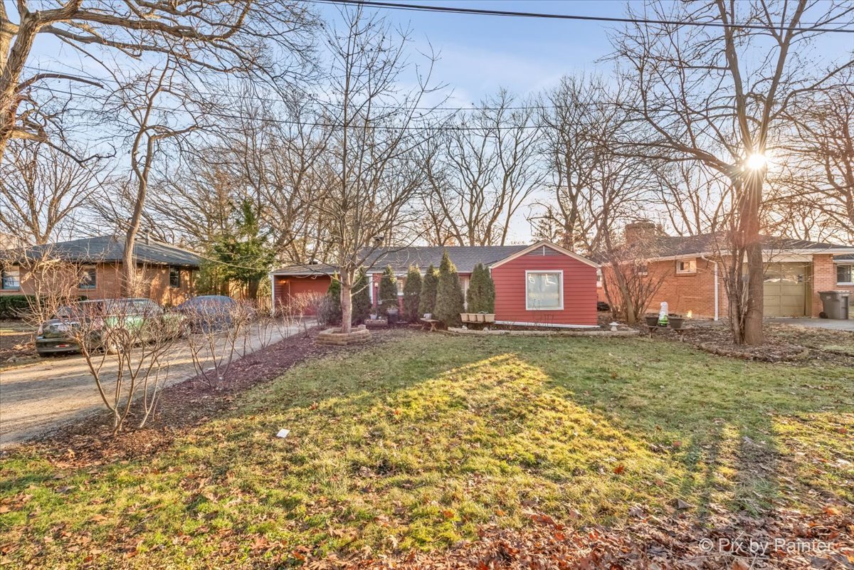 833 Forest Avenue, Elgin IL 60120