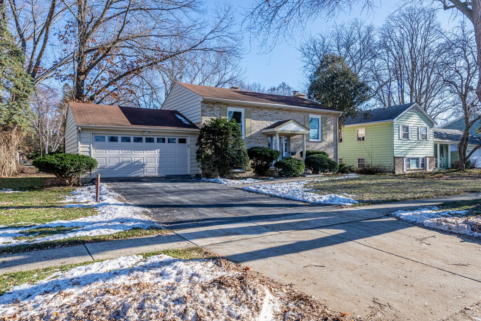 719 Webster Street, Algonquin IL 60102