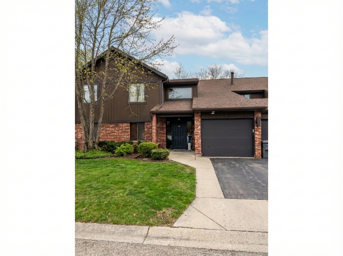 15 Creekside Circle Unit B, Elgin IL 60123
