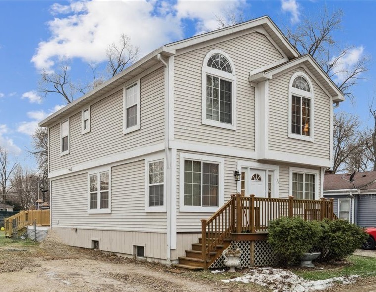 35 Tremont Road, Fox Lake IL 60020