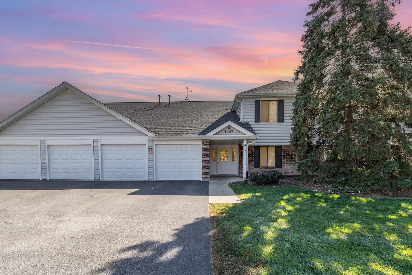 1467 Fairlane Drive Unit 1B, Schaumburg IL 60193