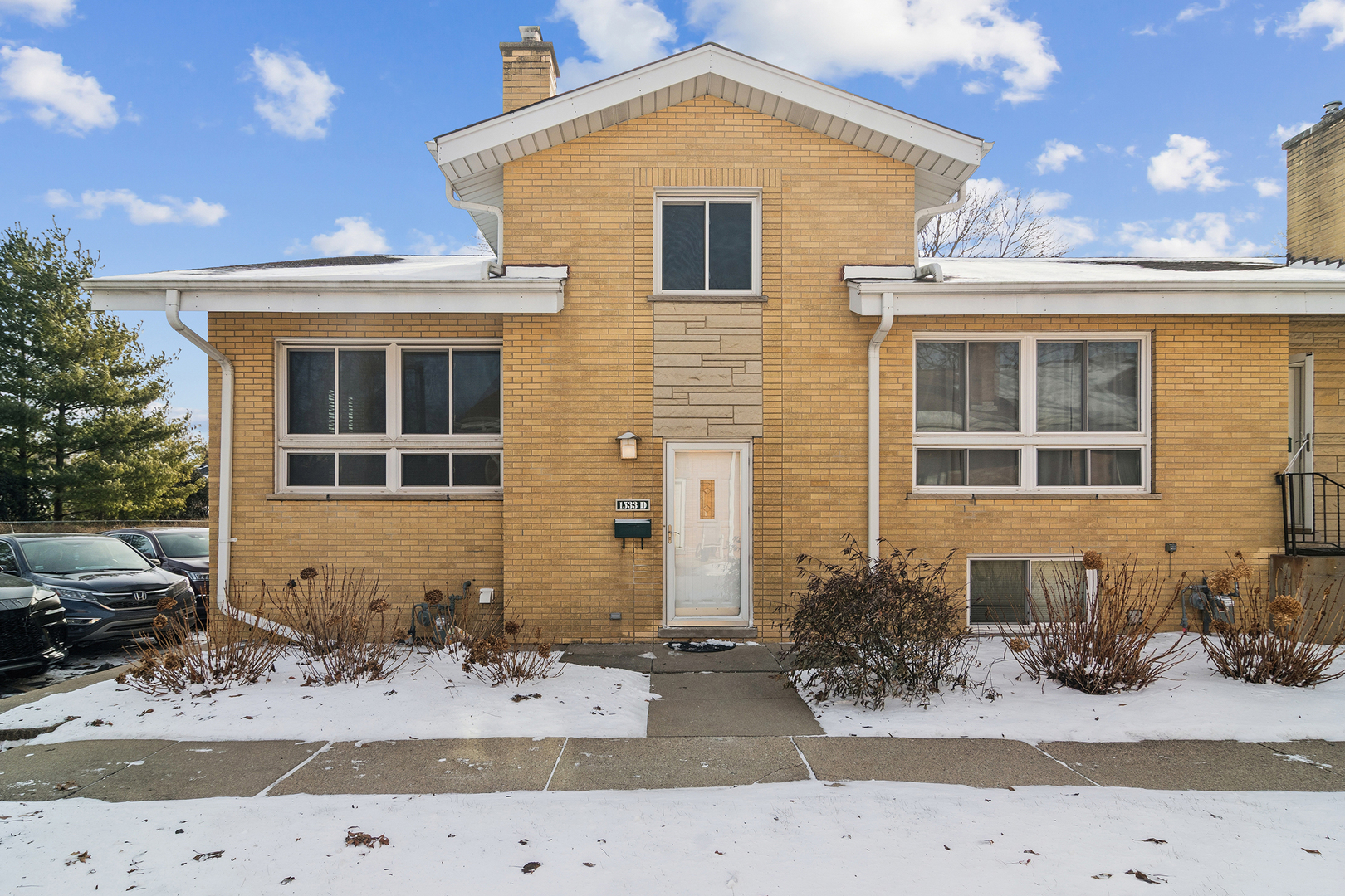 1533 N ARLINGTON HEIGHTS Road Unit D, Arlington Heights IL 60004