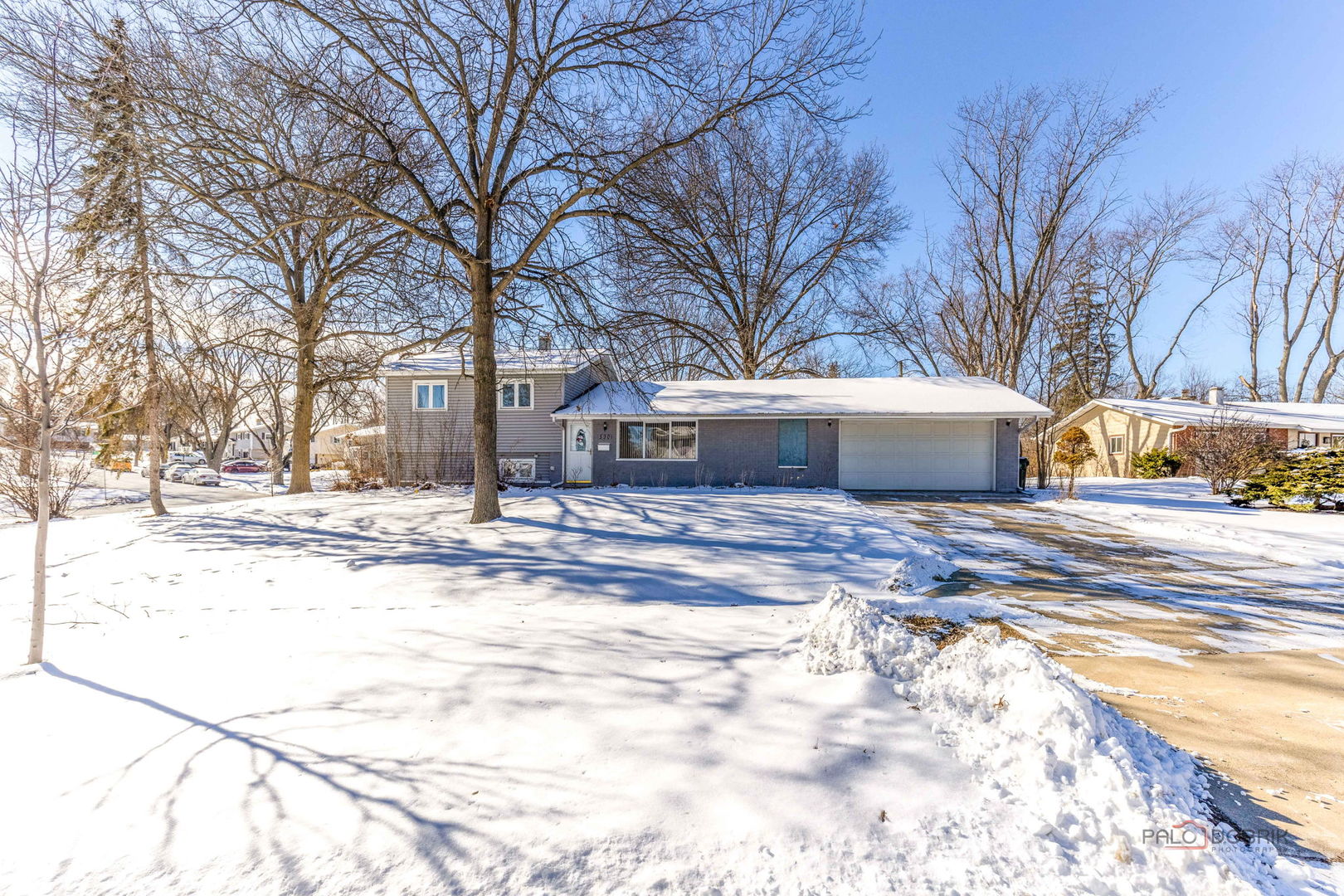590 Durham Court, Hoffman Estates IL 60169