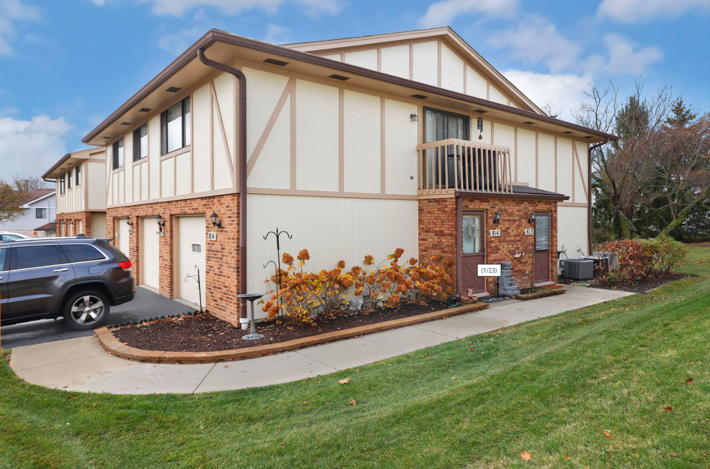 812 Dracut Lane Unit D, Schaumburg IL 60173