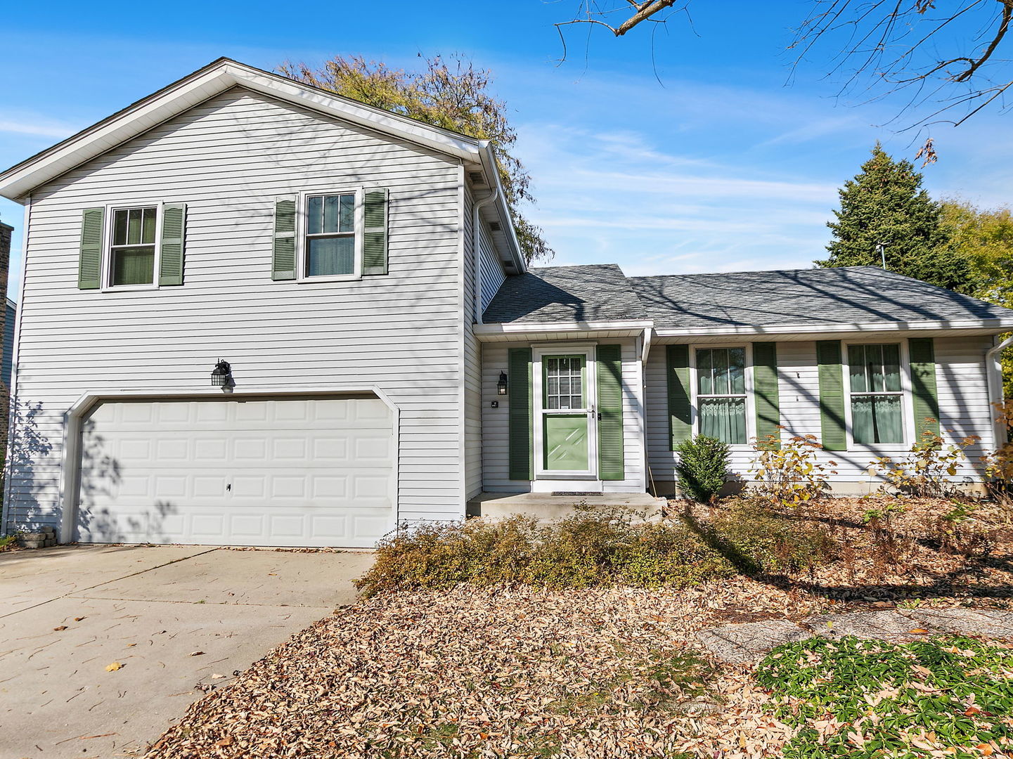 517 Sheffield Road, Naperville IL 60565