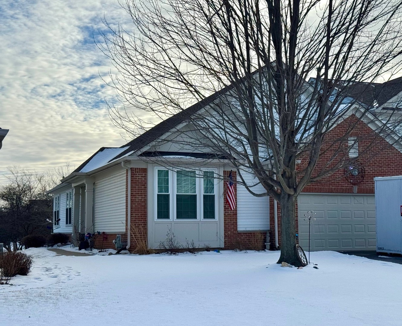 4250 WHITEHALL Lane, Algonquin IL 60102