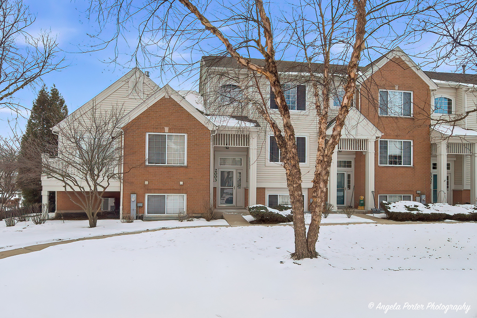 2003 Concord Drive Unit 2003, Mchenry IL 60050