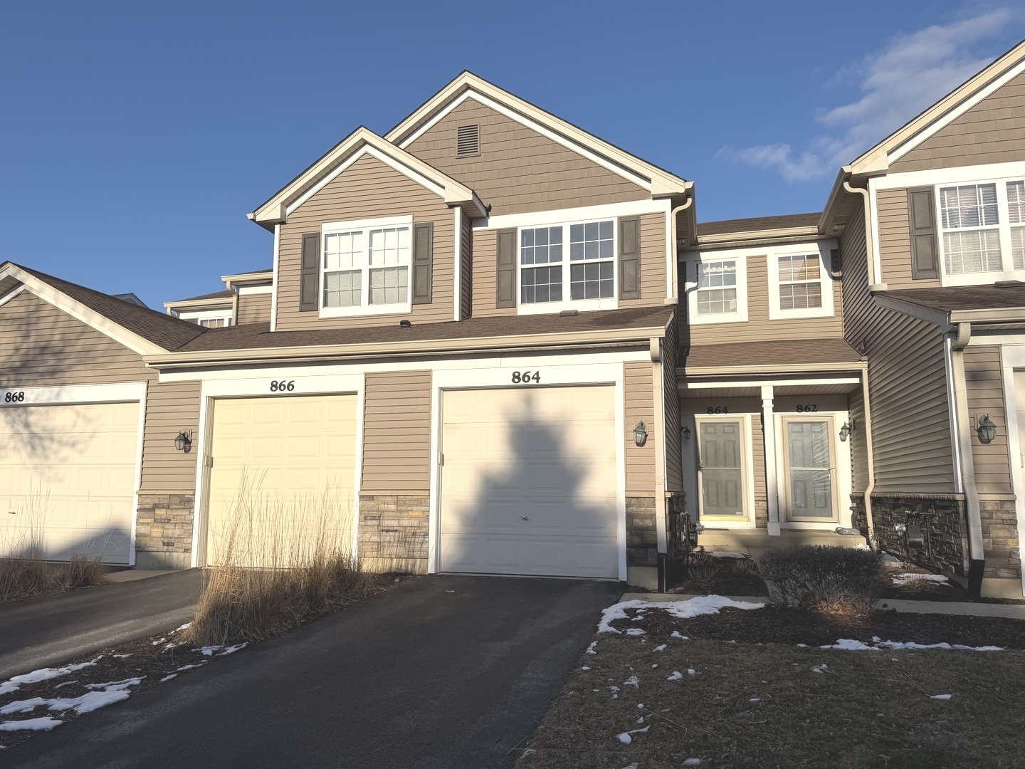 864 GENESEE Drive Unit 864, Naperville IL 60563