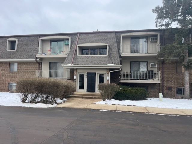 144 E Bailey Road Unit D, Naperville IL 60565