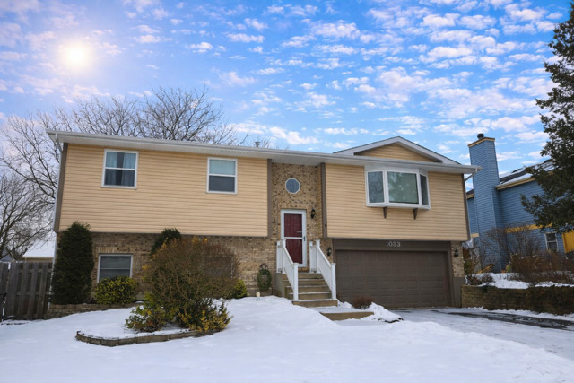 1033 White Pine Drive, Antioch IL 60002