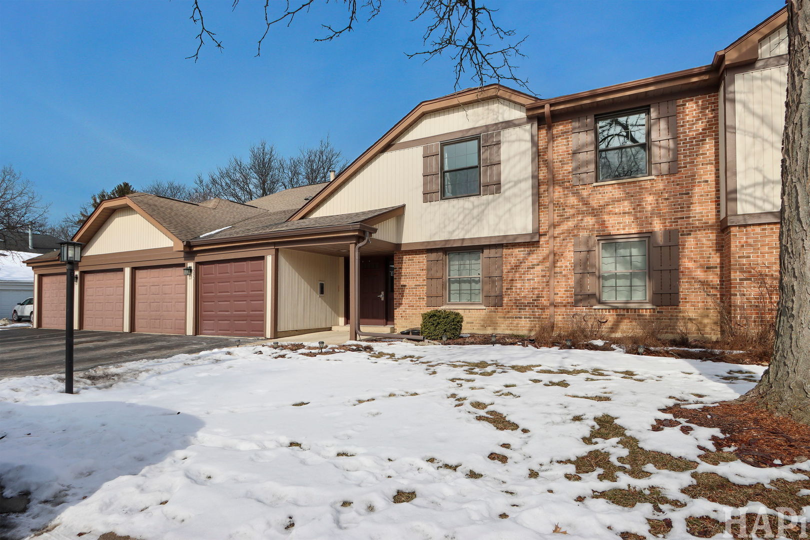 1232 Plum Tree Court Unit A2, Schaumburg IL 60193