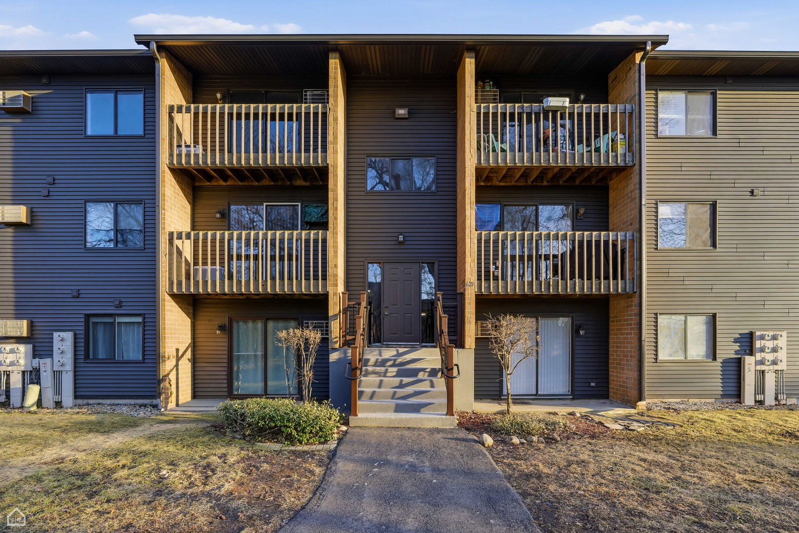 627 Virginia Road Unit 111, Crystal Lake IL 60014