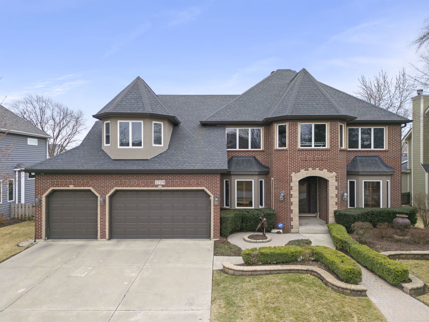 5719 Rosinweed Lane, Naperville IL 60564