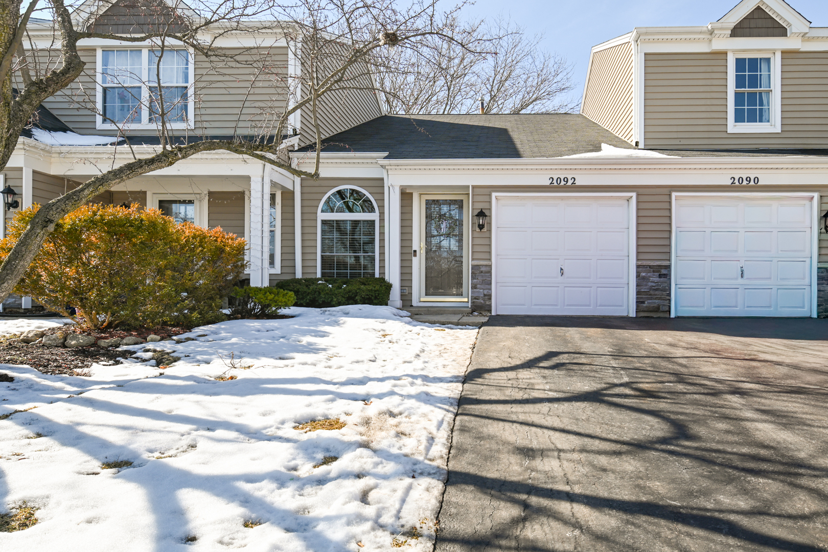 2092 Muirfield Circle, Elgin IL 60123