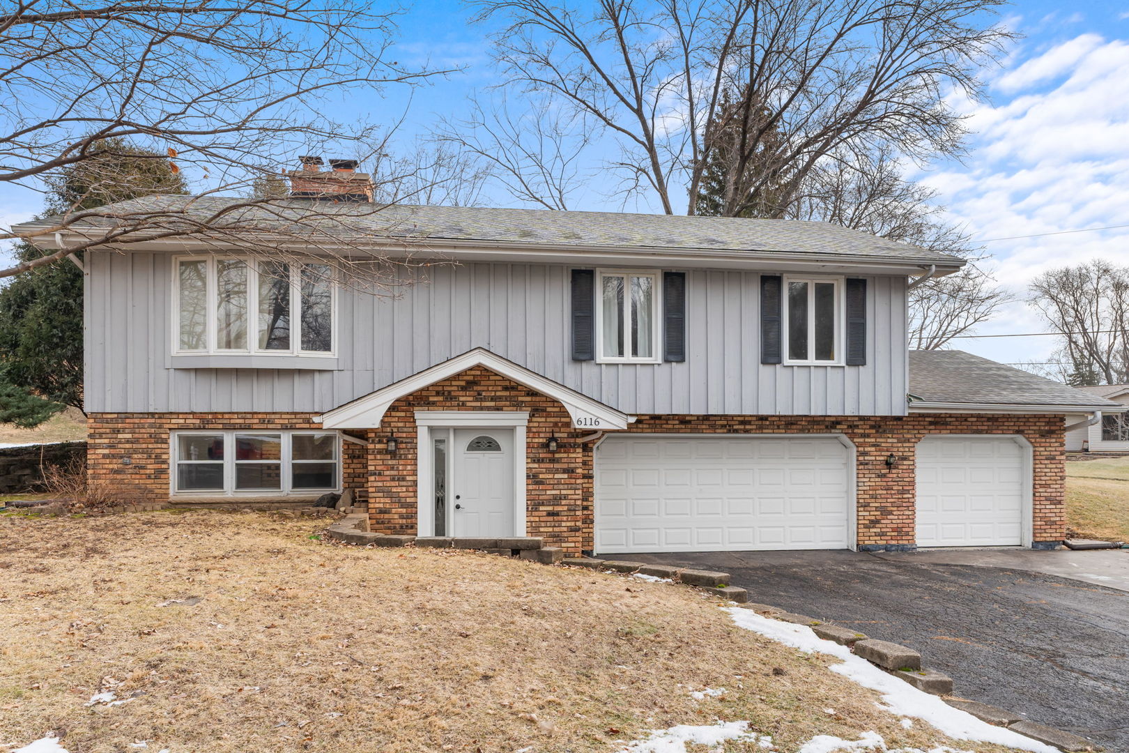 6116 Running Iron Drive, Crystal Lake IL 60012