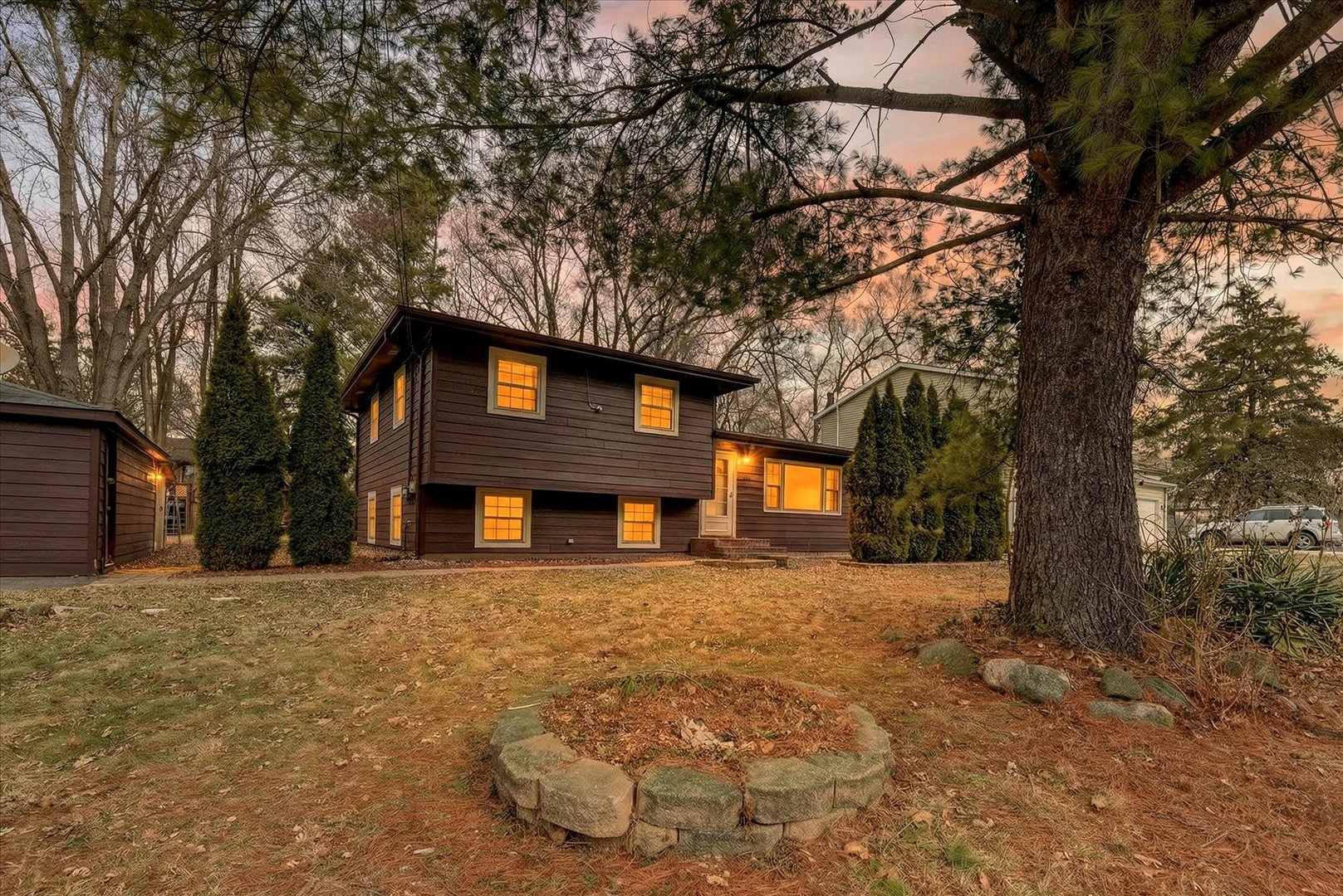 2810 Brentwood Lane, Mchenry IL 60050