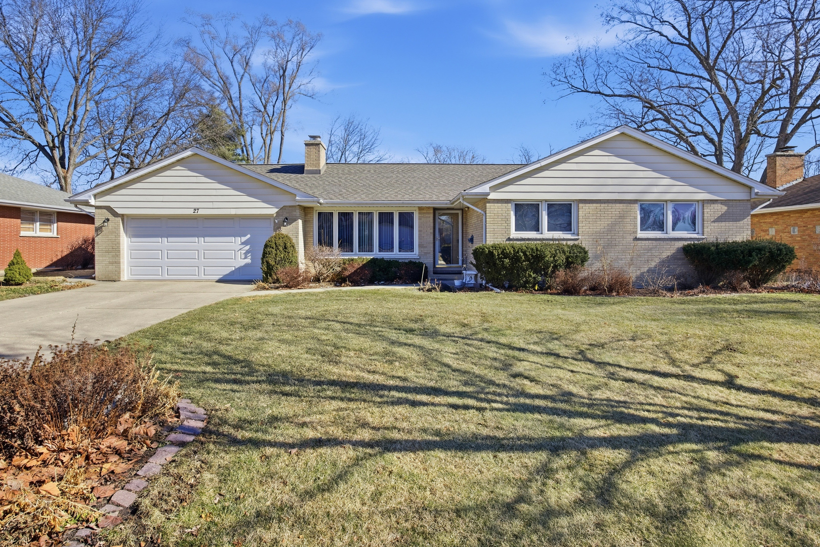 27 S Kaspar Avenue, Arlington Heights IL 60005