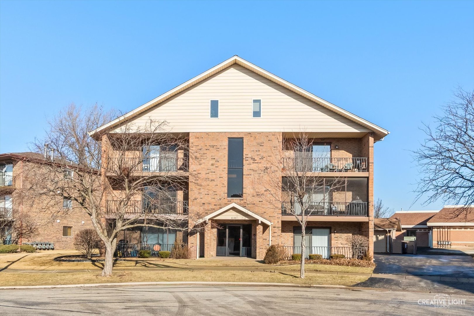 8106 W 168th Place Unit 2W, Tinley Park IL 60477