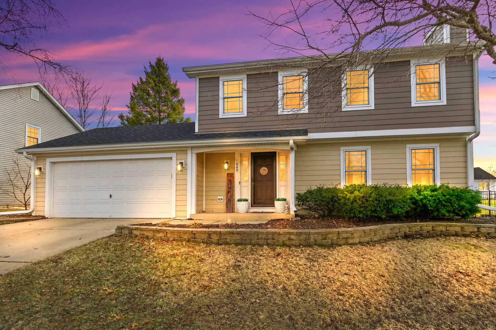 1809 CAMBRIDGE Drive, St. Charles IL 60174