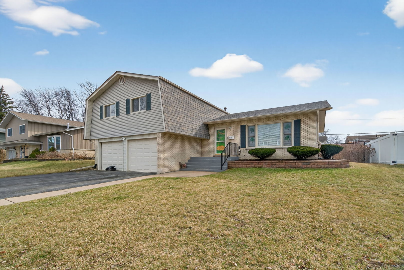 6331 Arcadia Drive, Tinley Park IL 60477