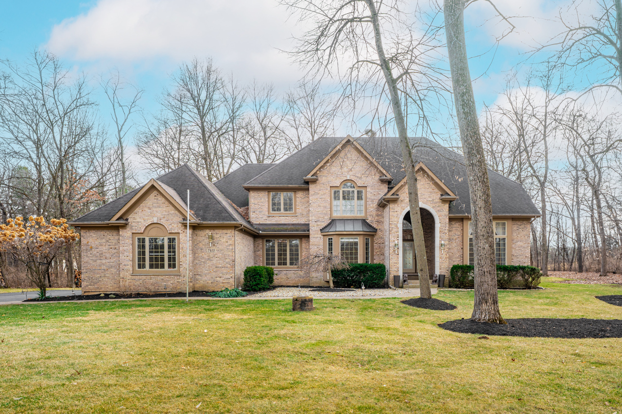 7415 Forest Oak Drive, Mchenry IL 60050