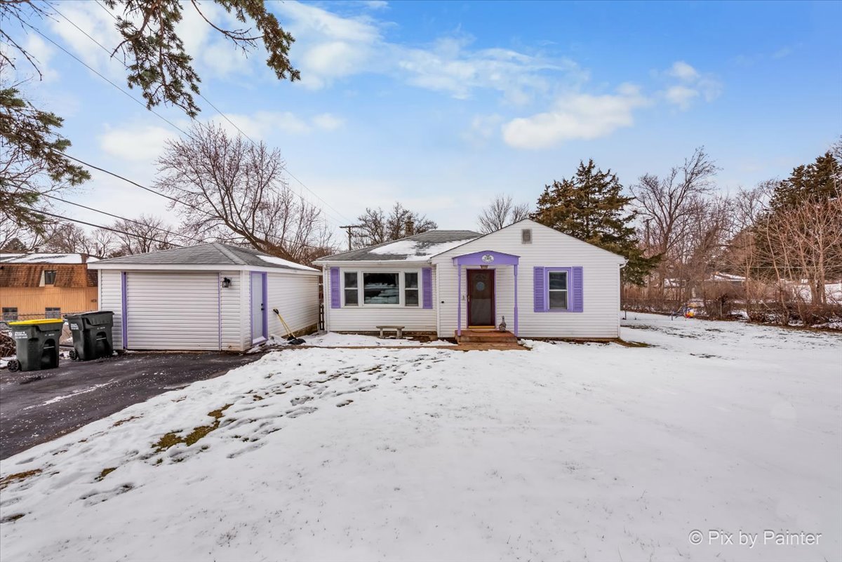 1103 Cherry Street, Lake In The Hills IL 60156