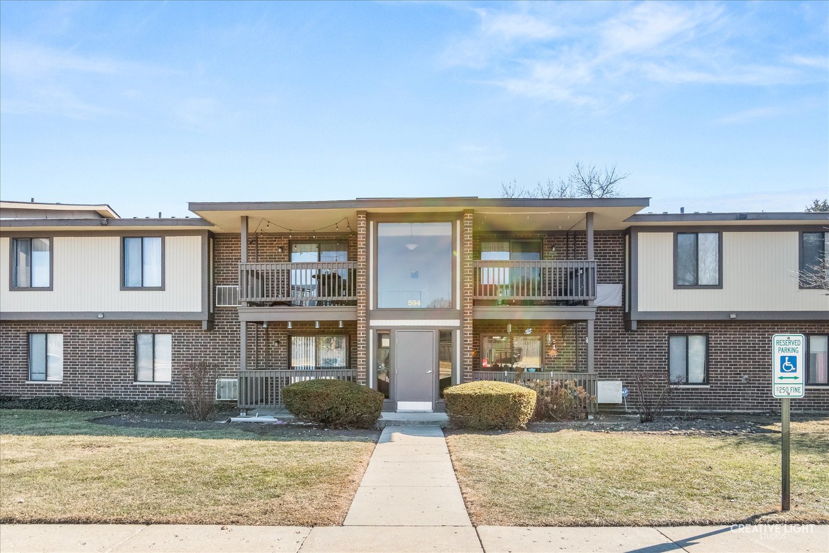 594 Somerset Lane Unit 7, Crystal Lake IL 60012