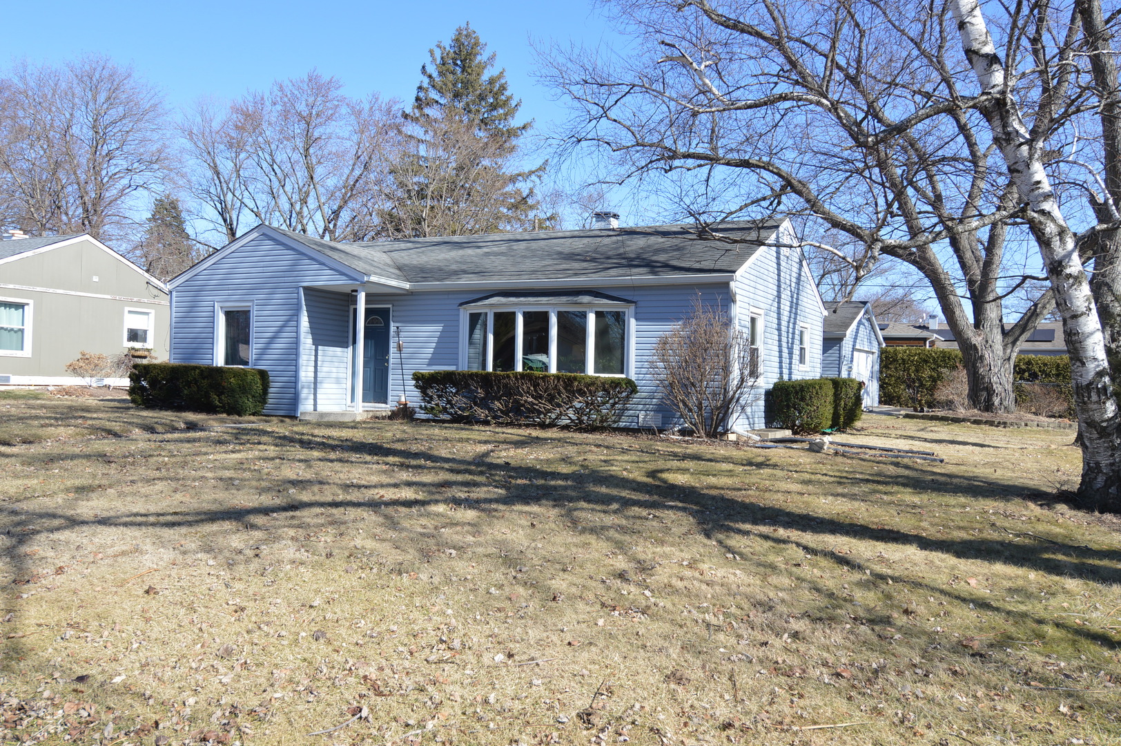 104 N Pleasant Road, Lake Zurich IL 60047