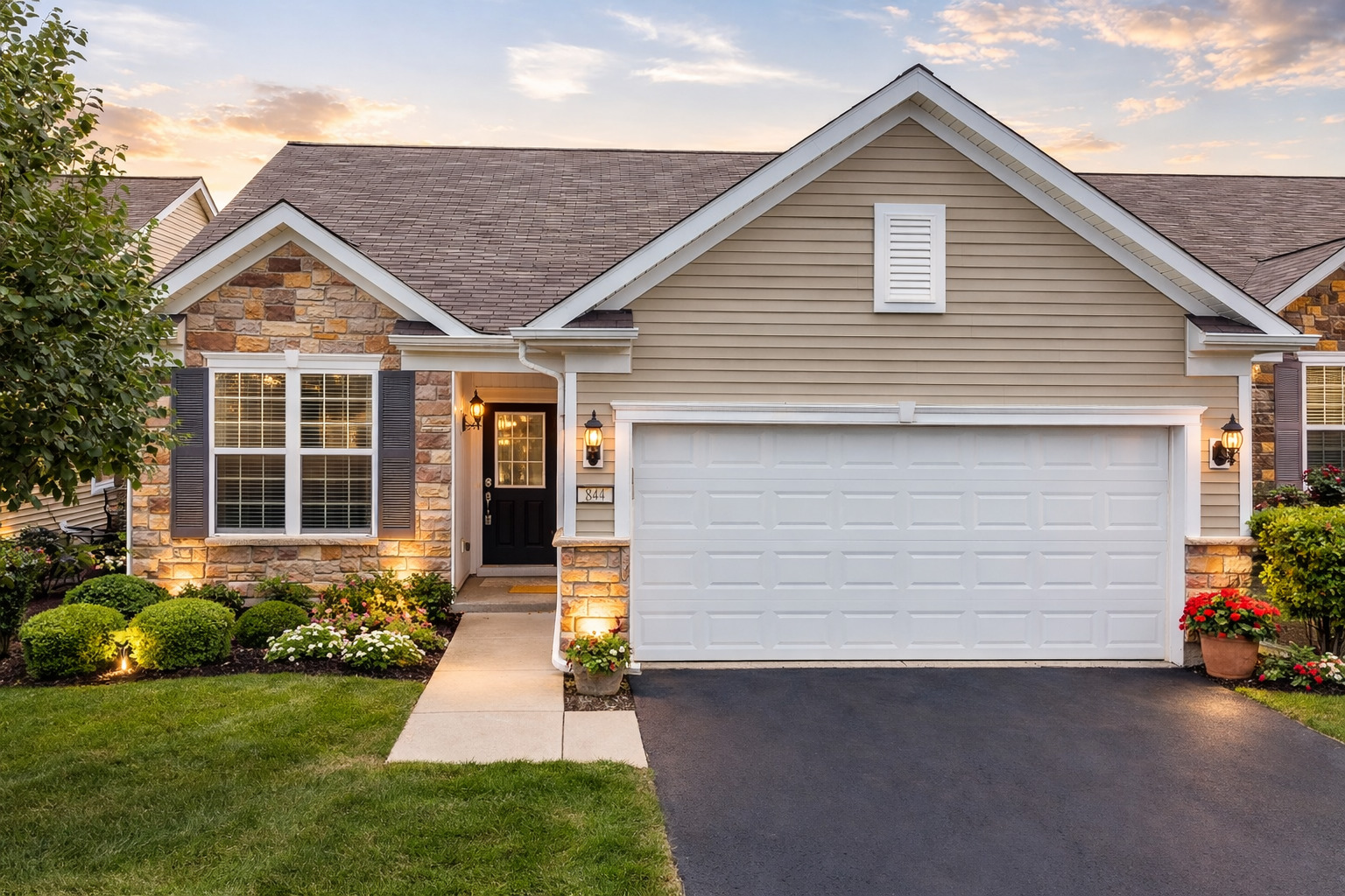 844 Voyage Way, Elgin IL 60124