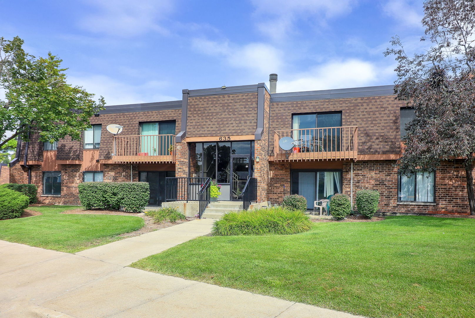 635 Limerick Lane Unit 2B, Schaumburg IL 60193