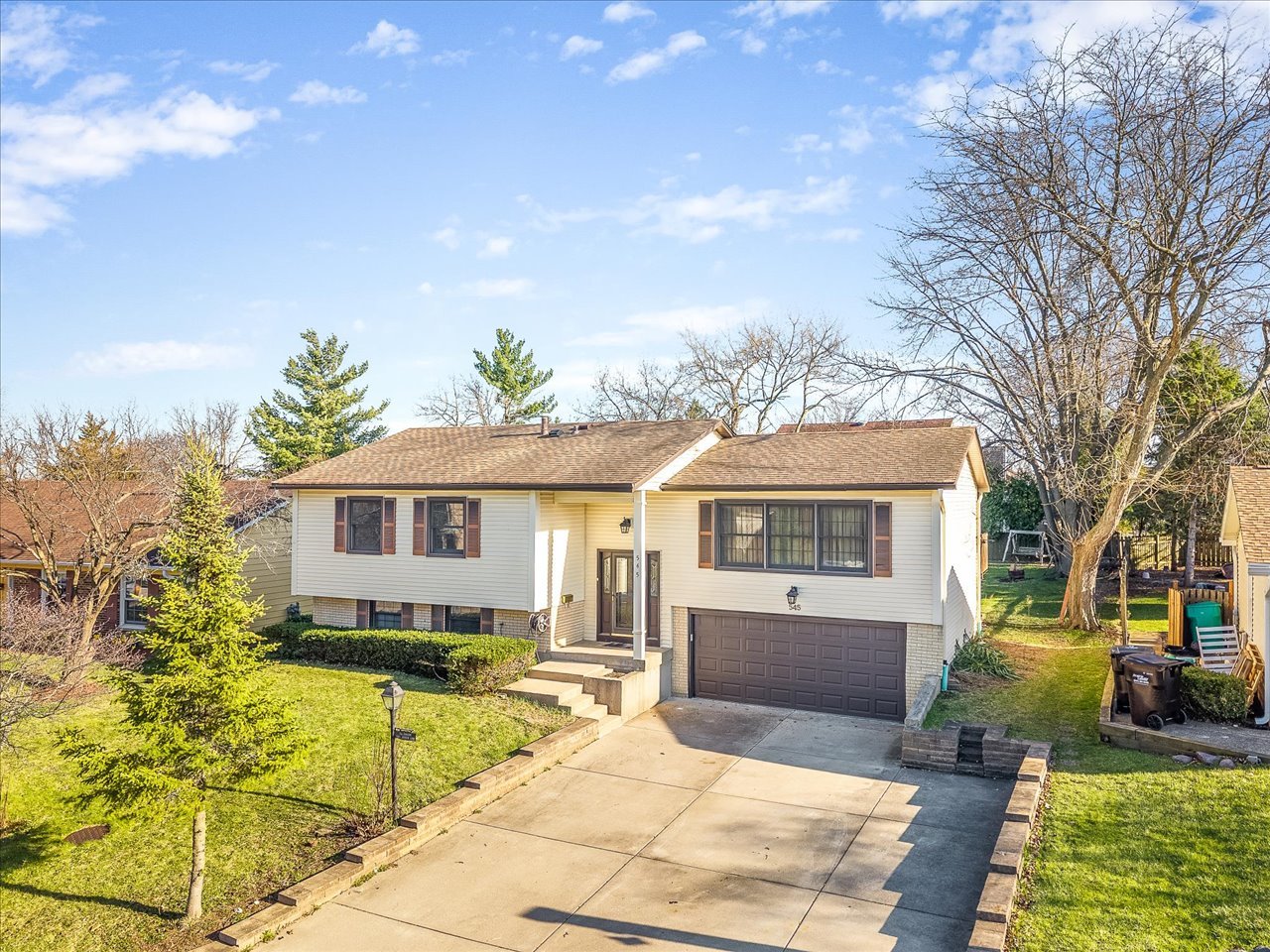 545 Andrew Lane, Lake Zurich IL 60047