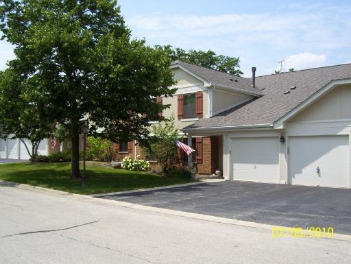 1470 WILLIAMSBURG Drive Unit D2, Schaumburg IL 60193