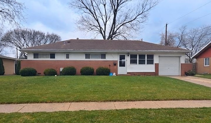 560 Geronimo Street, Hoffman Estates IL 60169