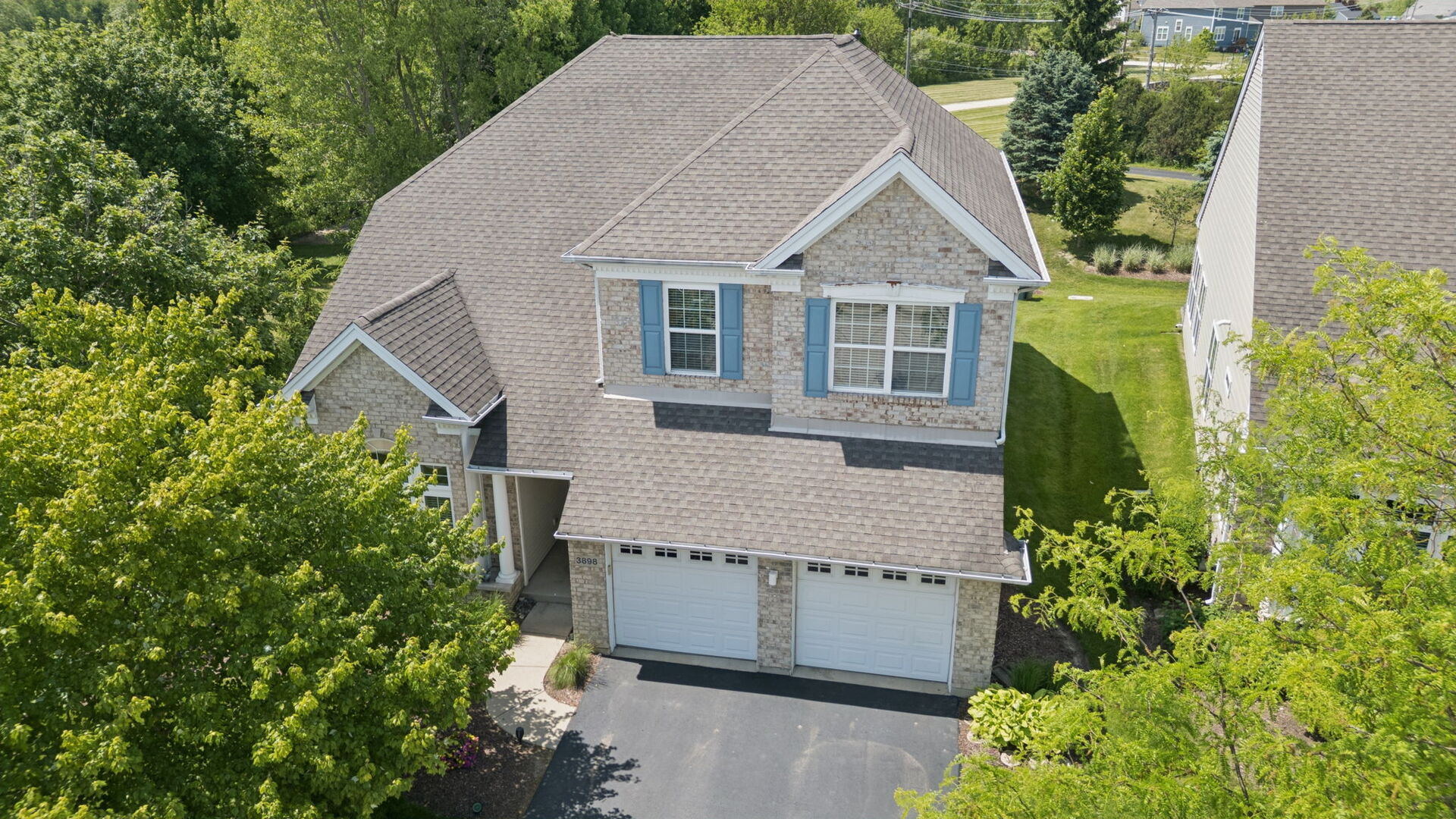 3898 Valhalla Drive, Elgin IL 60124