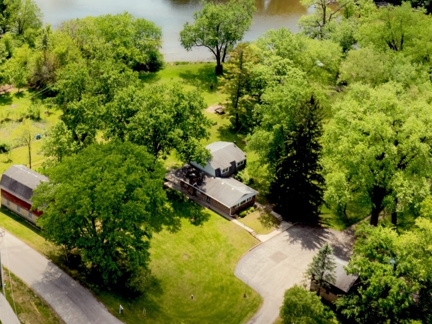 18N988 Angelina Place, Algonquin IL 60102