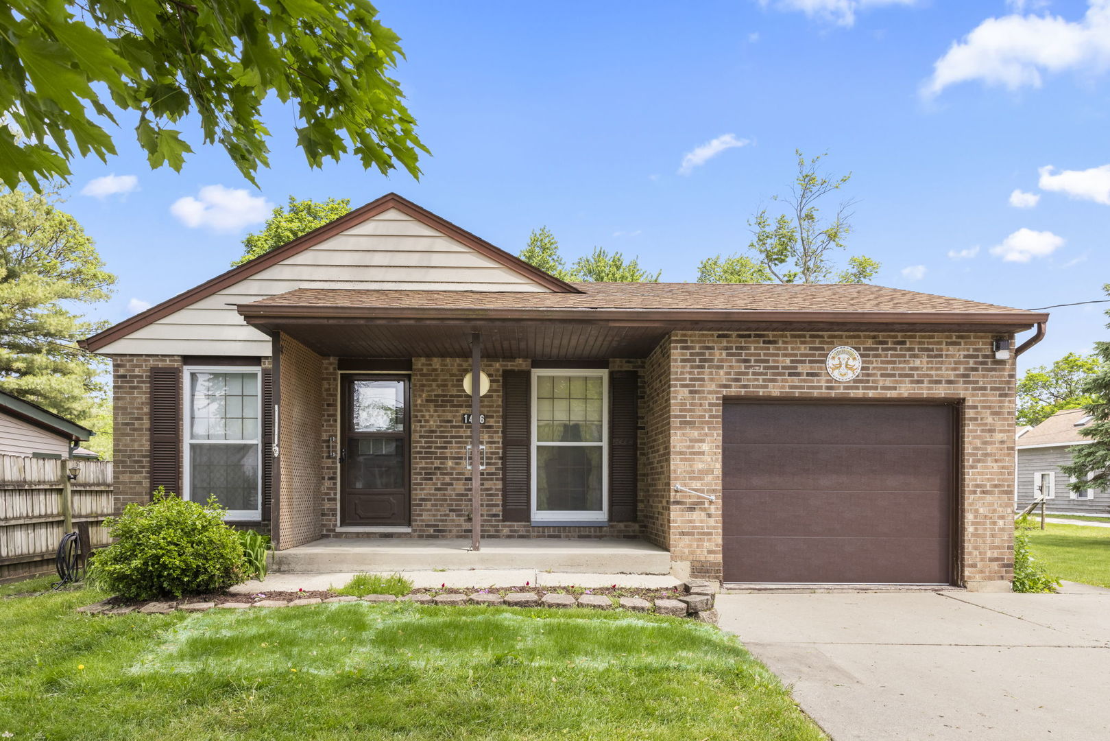 1406 Kaskaskia Avenue, Elgin IL 60123