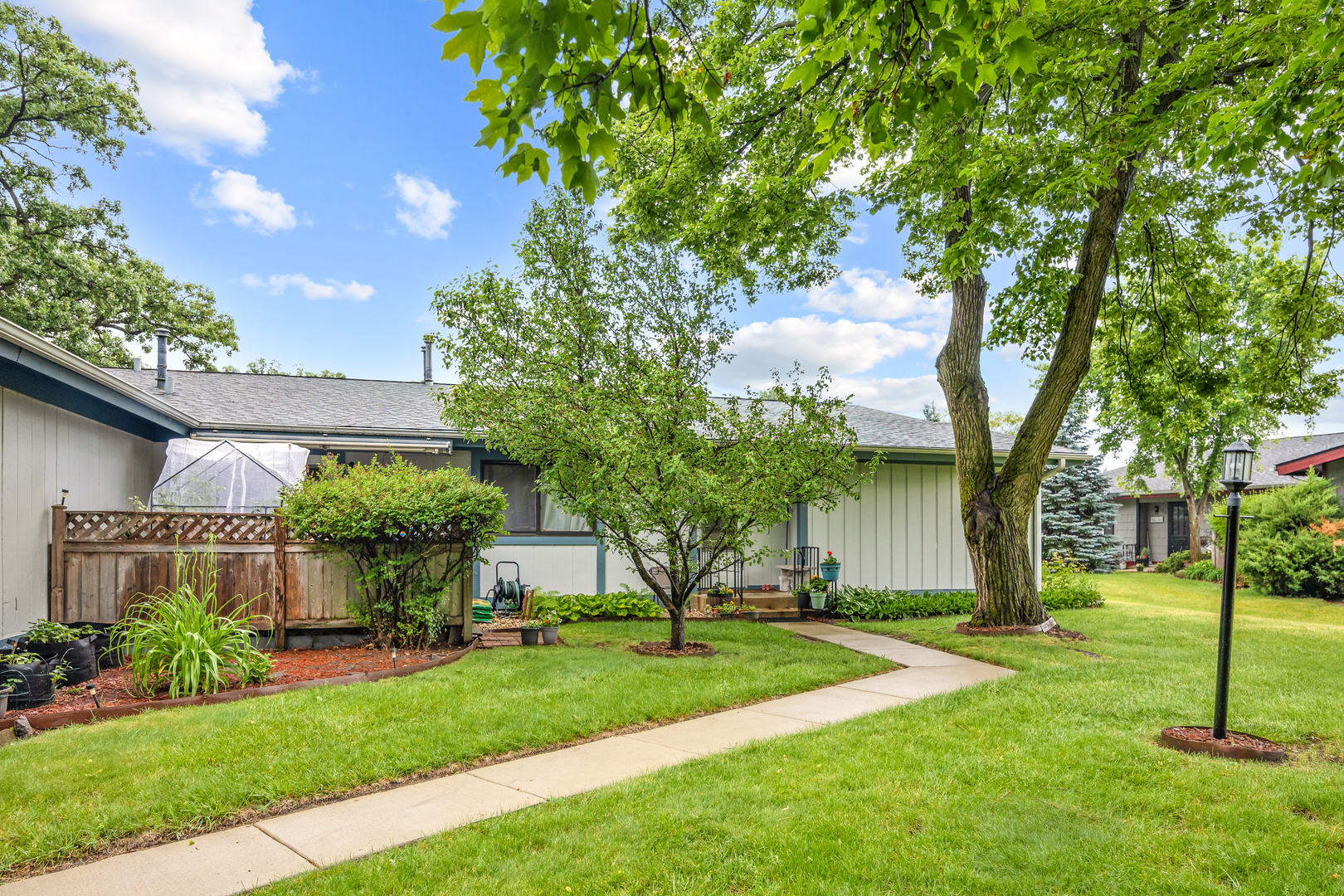 907 Royal Drive Unit 3b, Mchenry IL 60050