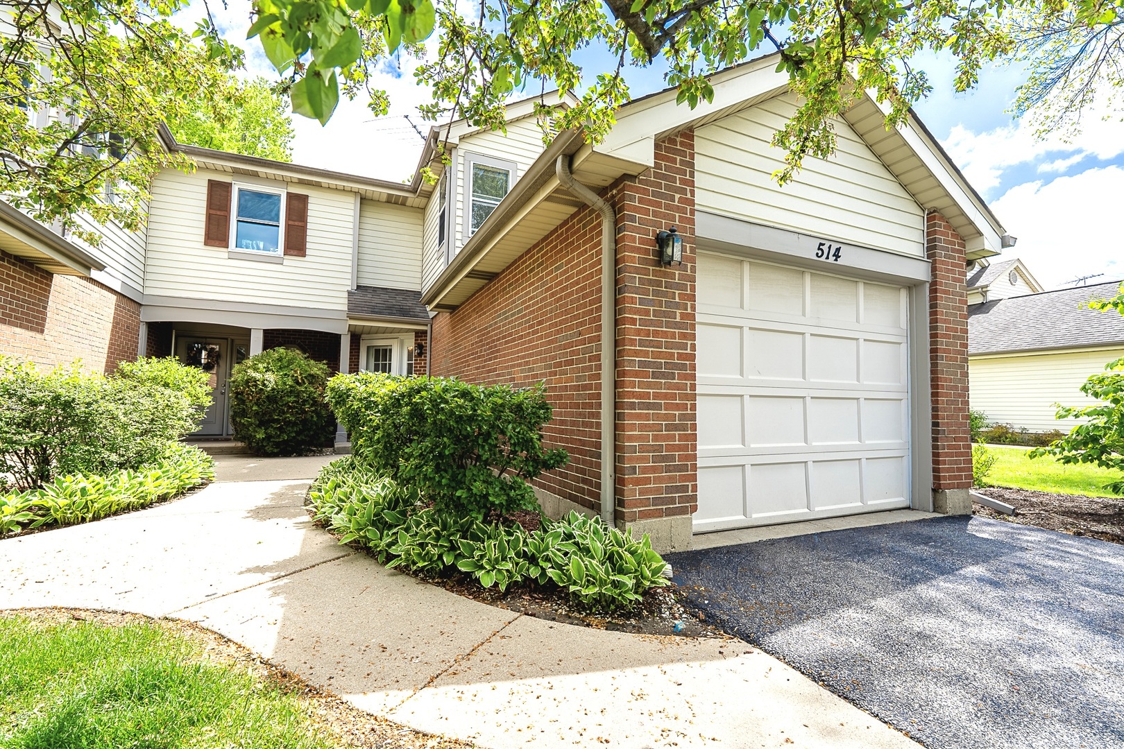 514 E Windgate Court Unit 2D5, Arlington Heights IL 60005