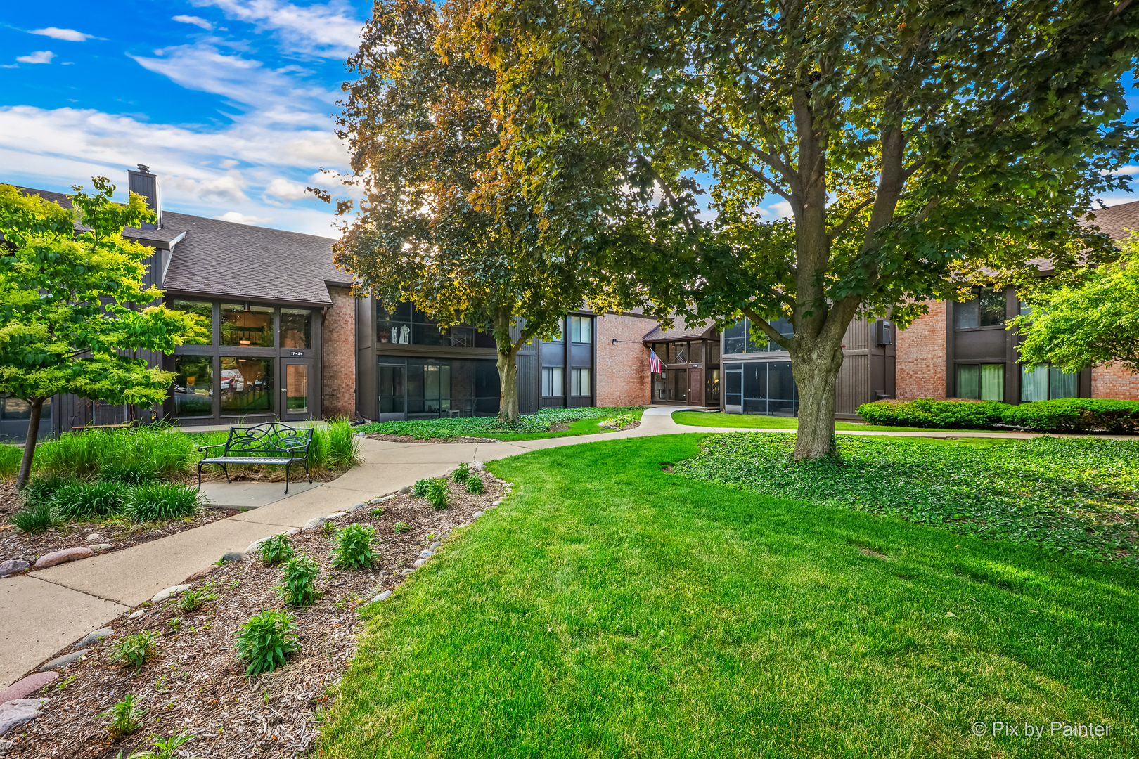 710 Saint Andrews Lane Unit 20, Crystal Lake IL 60014