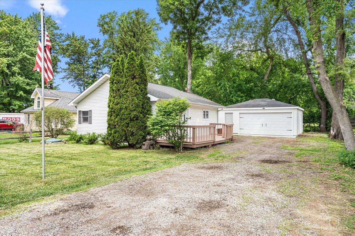 2622 W Emerald Court, Mchenry IL 60051