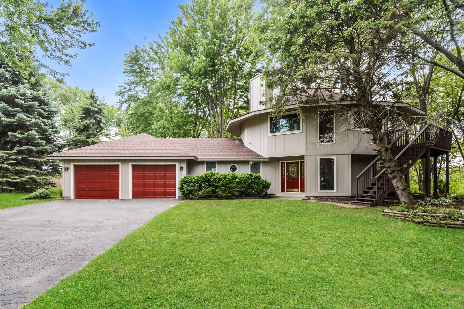 526 Towne Court SE, Gilberts IL 60136