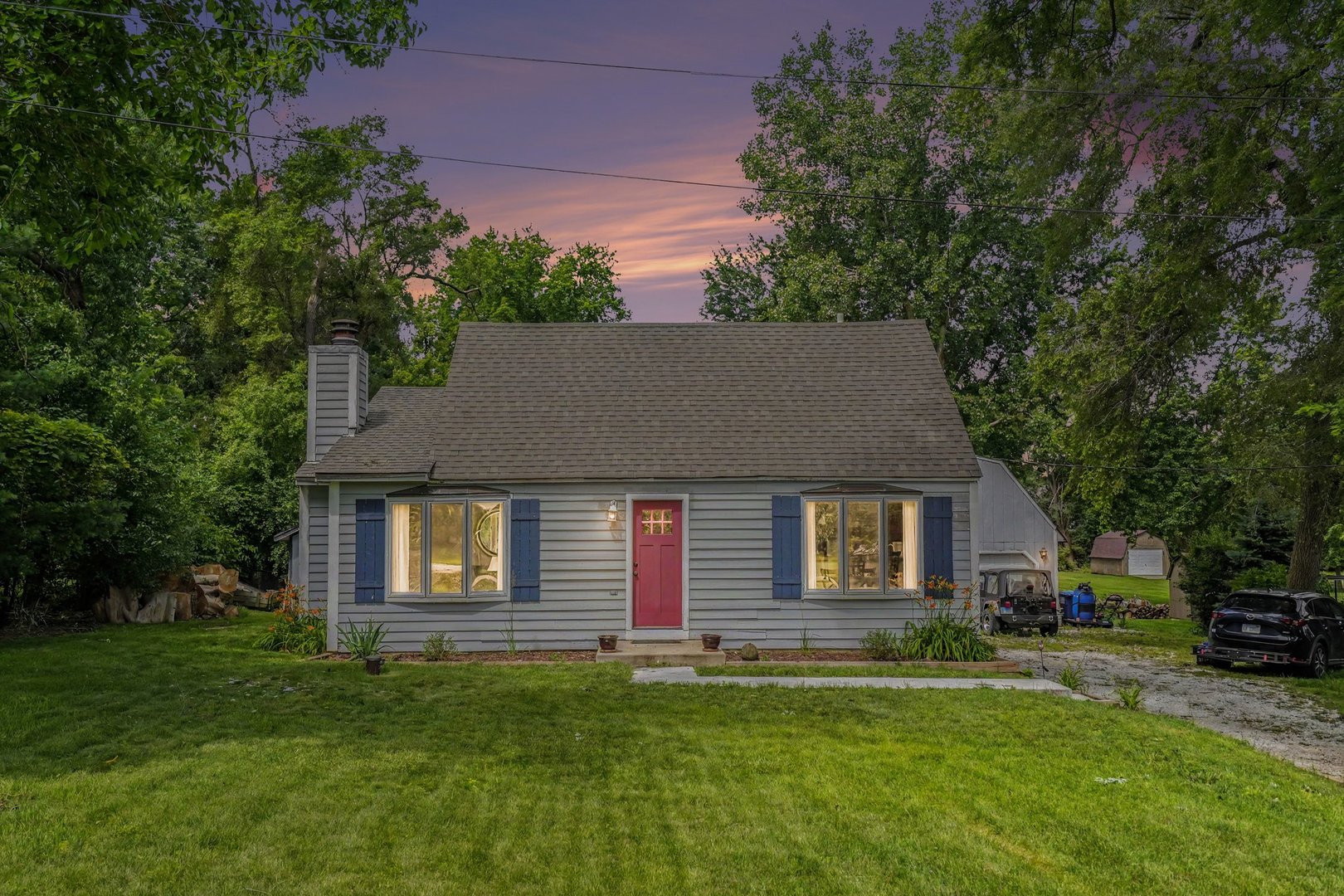 5S254 Radcliff Road, Naperville IL 60563