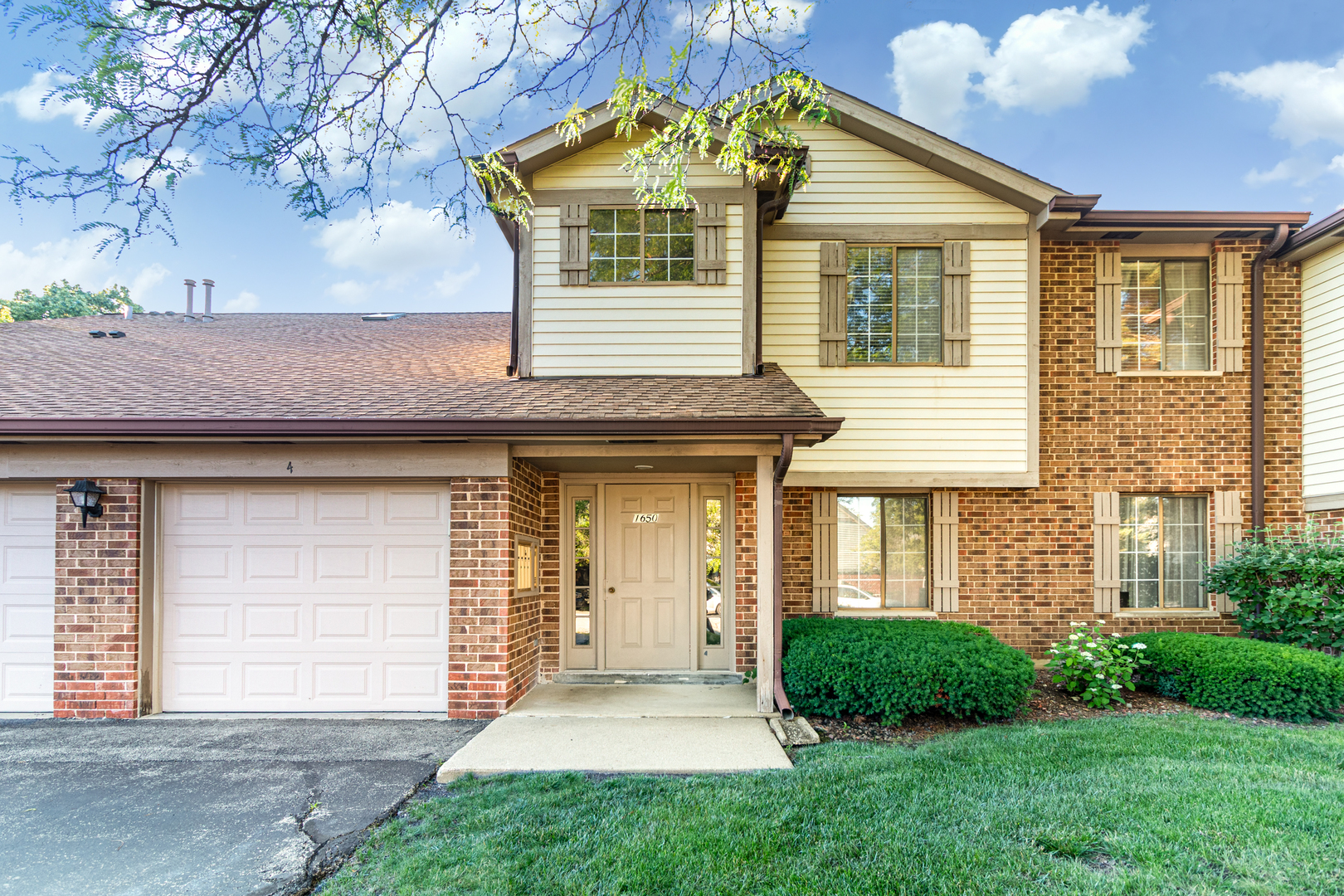 1650 Partridge Lane Unit 4, Arlington Heights IL 60004