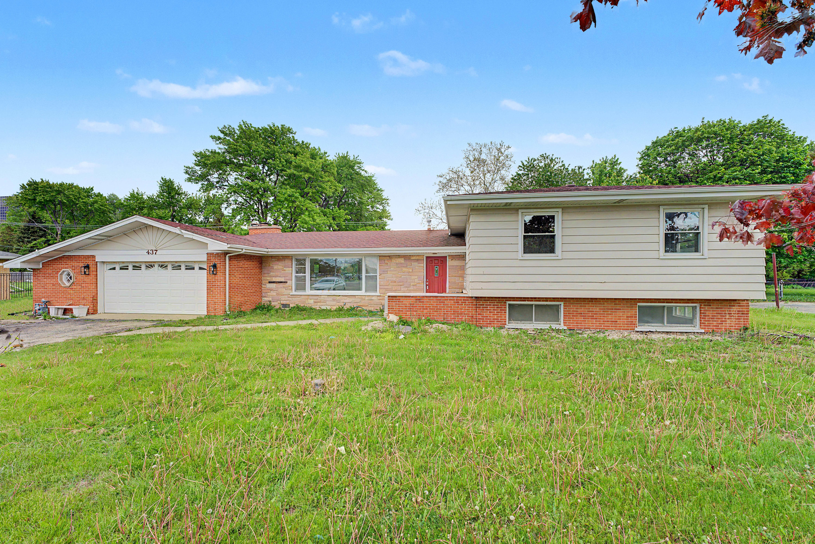 437 N MEACHAM Road, Schaumburg IL 60173