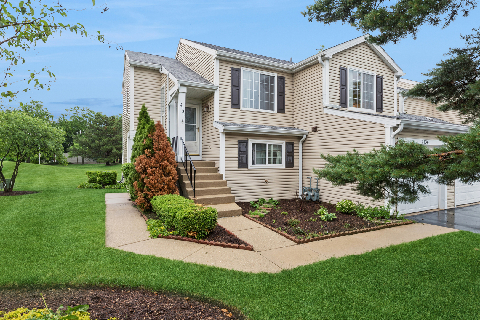 2134 Northwind Circle, Schaumburg IL 60194