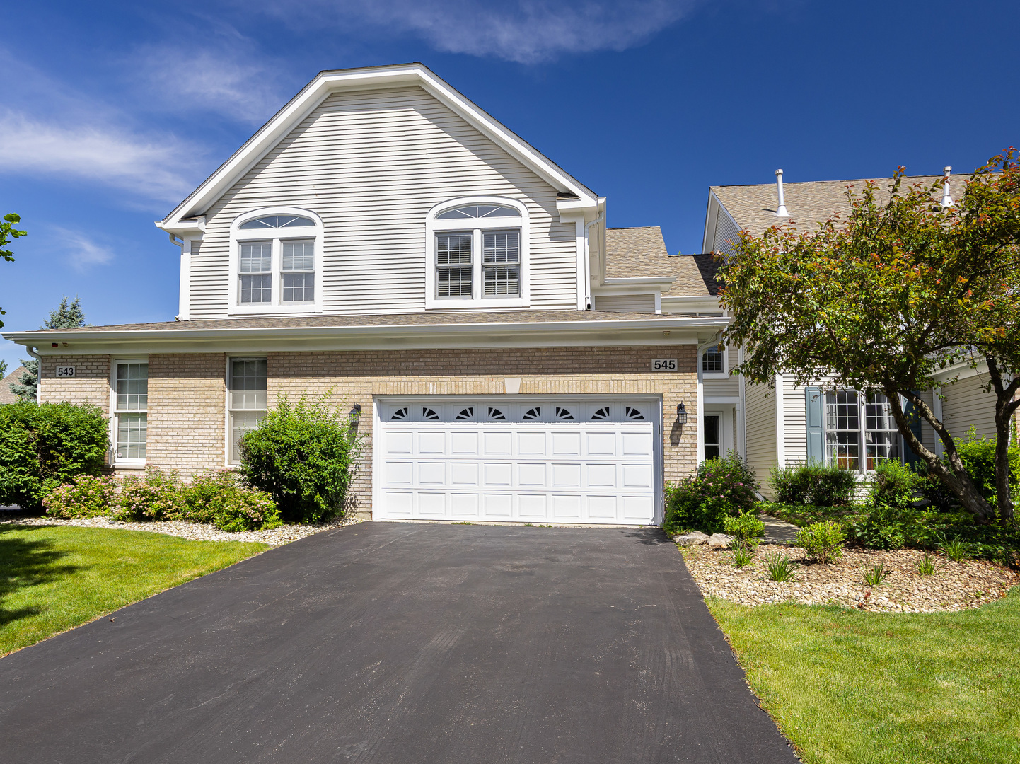545 Harlowe Lane, Naperville IL 60565