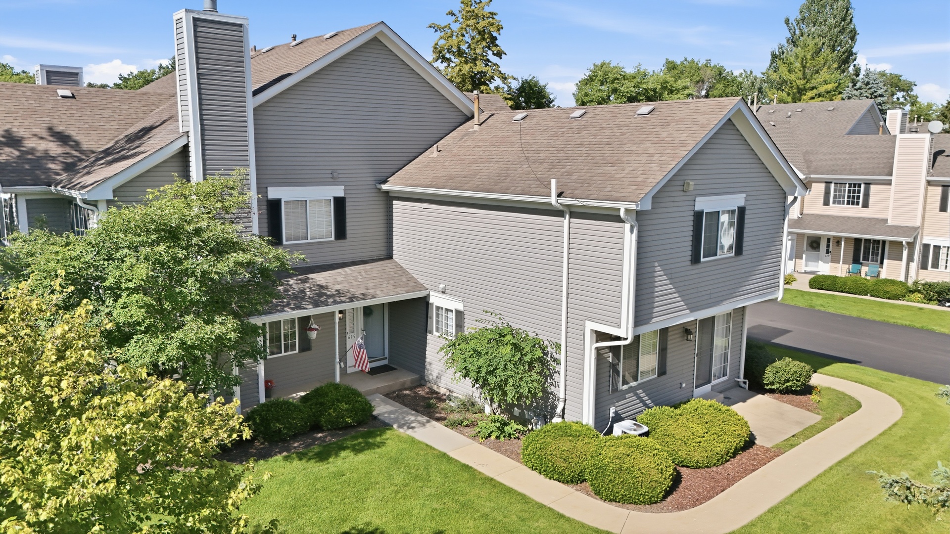 615 Silver Creek Road Unit 615, Woodstock IL 60098