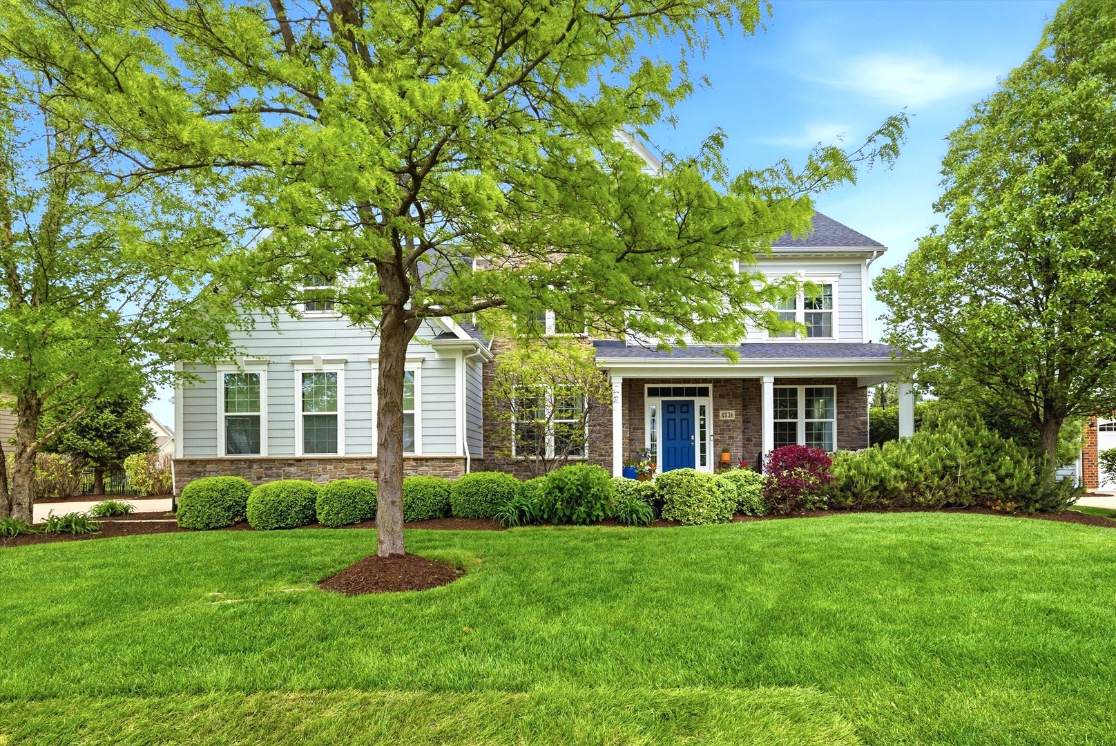 4836 Shumard Lane, Naperville IL 60564